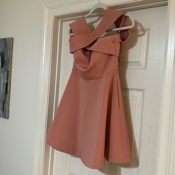 Keepsake the label dusty rose off the shoulder cross cross dress - Picture 6 of 8